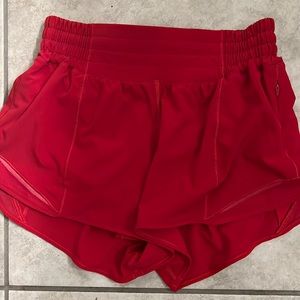 Lululemon Hotty Hot high rise size 4